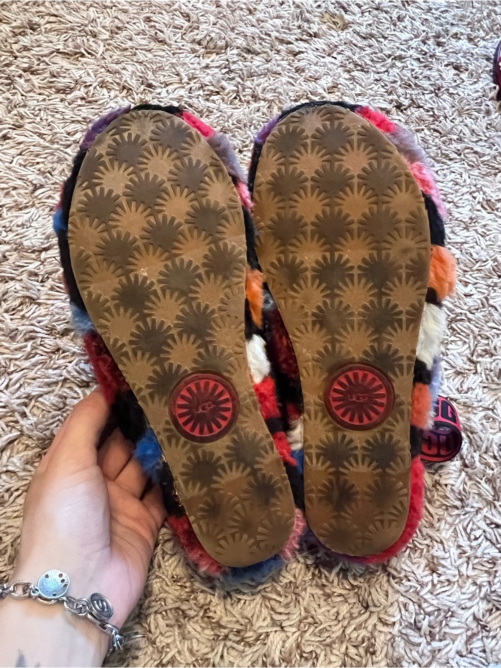 UGG Fluff Yeah Slides Cali Collage Red Camo Slippers Platform Womens Size 6 - Picture 5 of 7